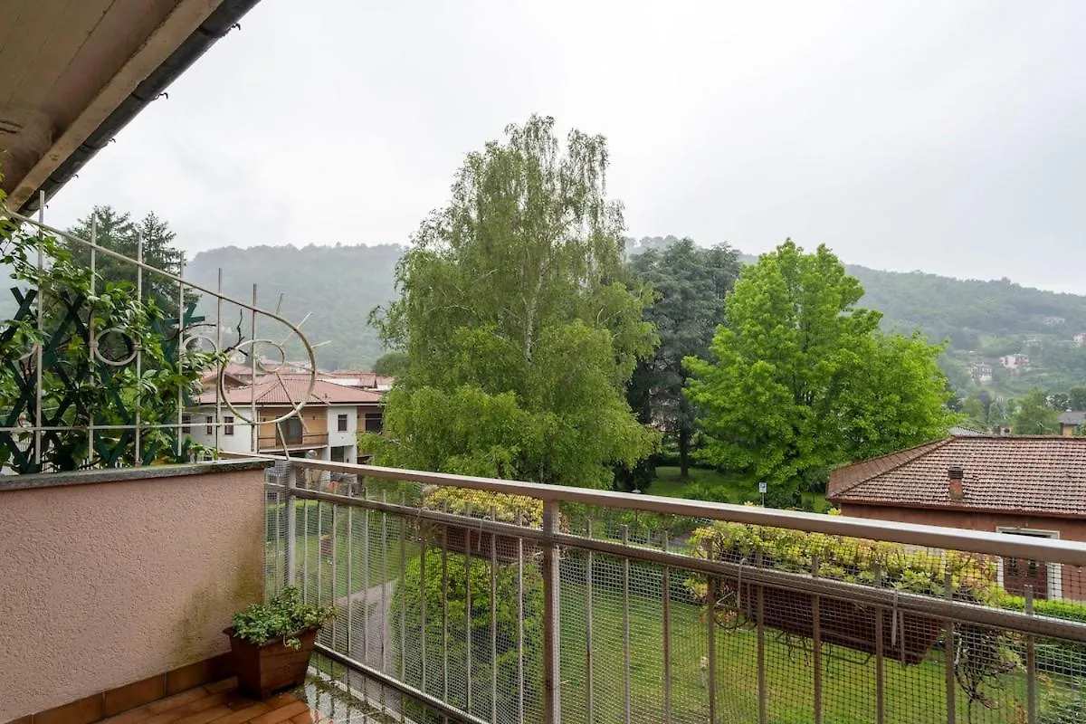 Vintage Lake Flat 20M From Lake Lugano Brusimpiano Appartement