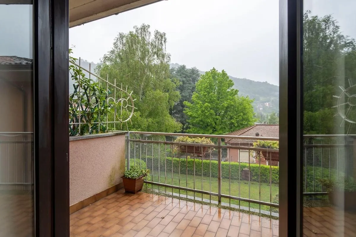 Vintage Lake Flat 20M From Lake Lugano Brusimpiano Appartement